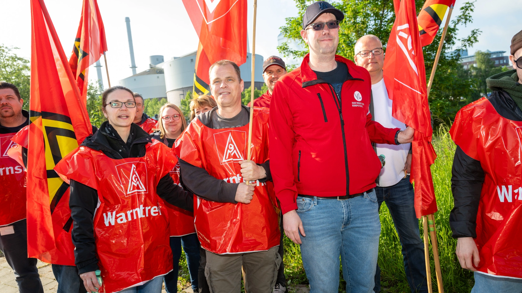 Warnstreikaktion Tarifgemeinschaft Energie und Mobilität