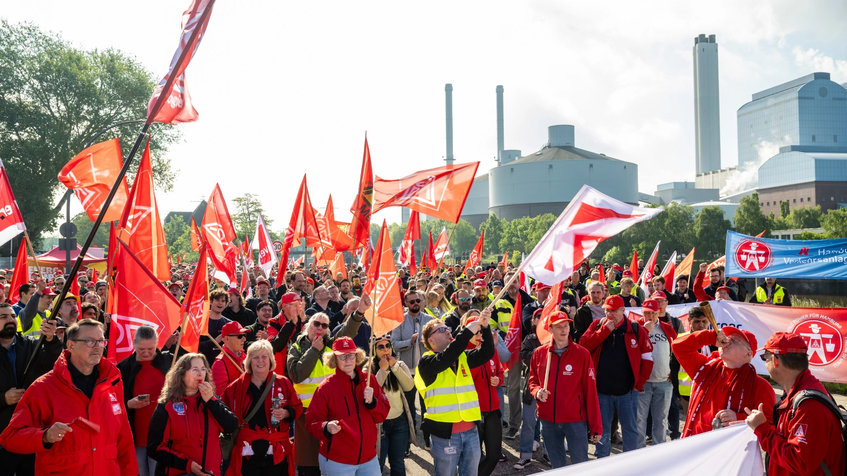 Warnstreikaktion Tarifgemeinschaft Energie und Mobilität