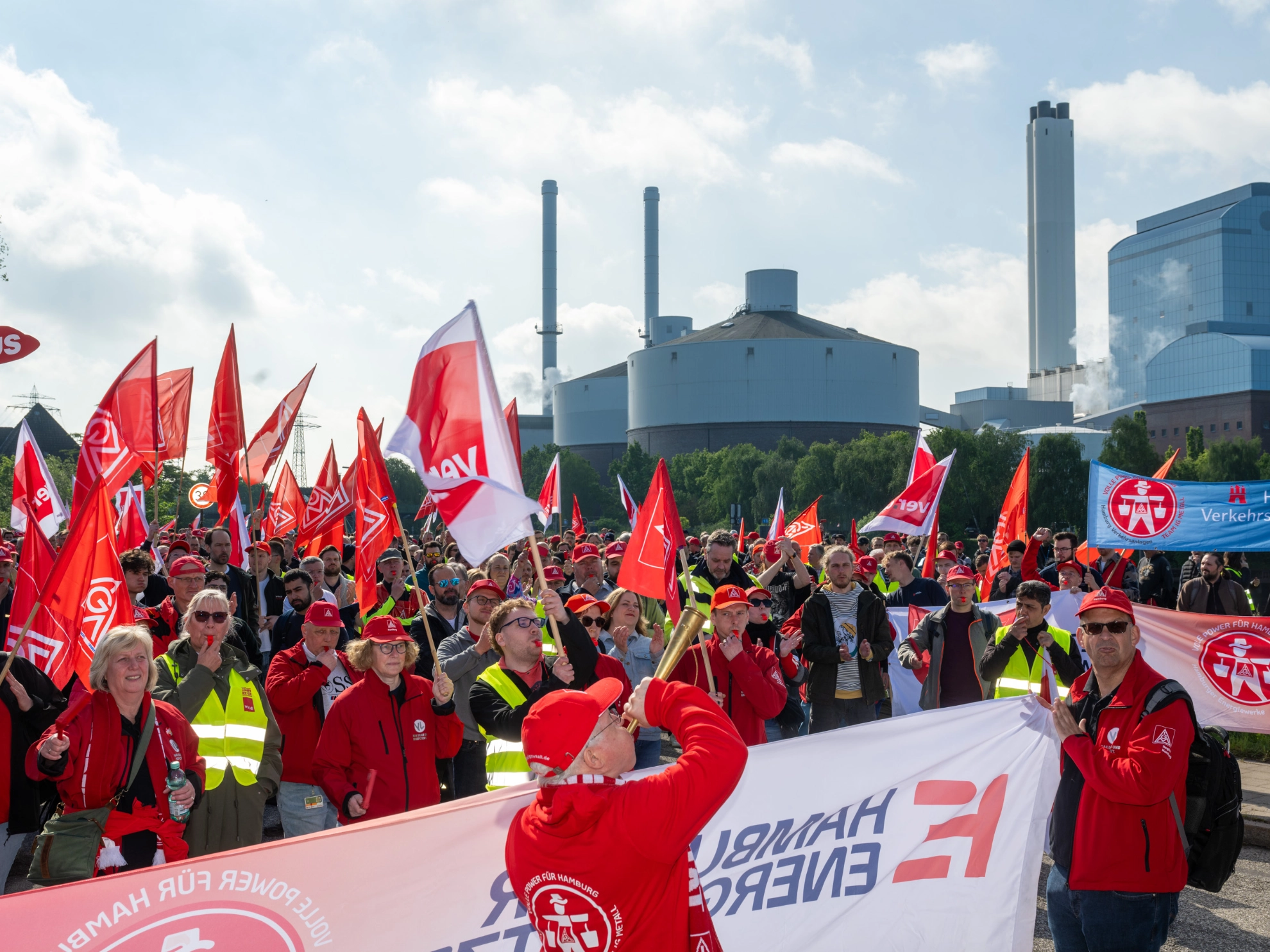 Warnstreikaktion Tarifgemeinschaft Energie und Mobilität