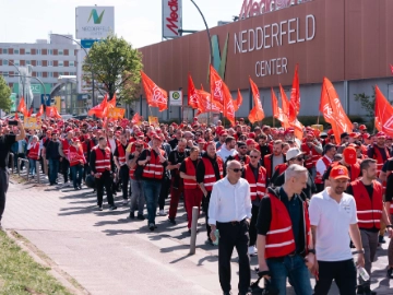 Tarifeinigung in Hamburg und Schleswig-Holstein: insgesamt 5,6 Prozent mehr Geld und flexible Zeit
