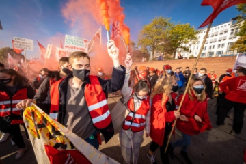 IG Metall geht für fairen, sozial-ökologischen Wandel auf die Straße