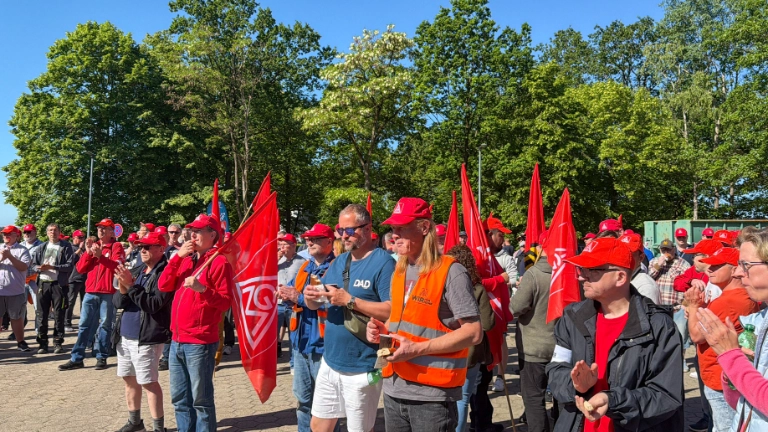 Warnstreikaktion zur 2. Verhandlung