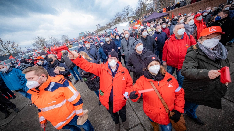 Warnstreik Autokorso TR TG Energie